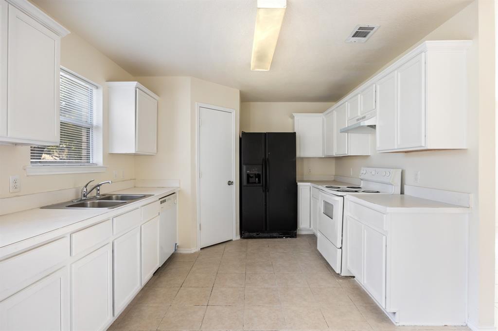 Oakridge Estates - Residential Lease