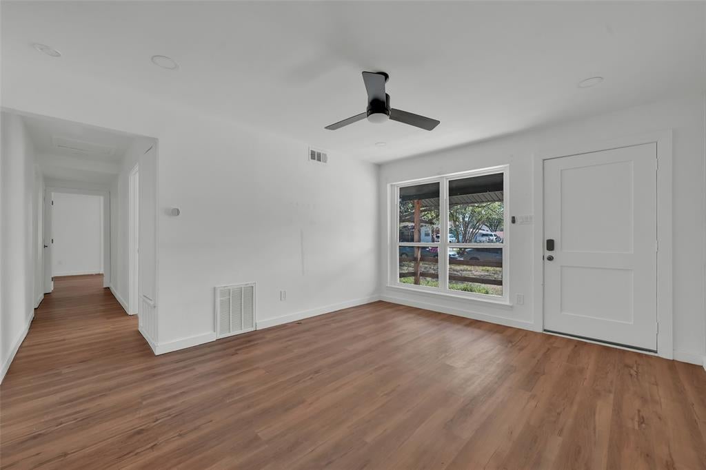 2523 Klondike Drive