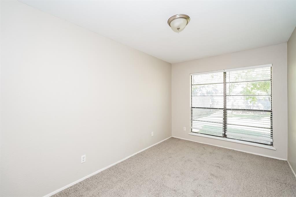 Parkwood Estates - Residential Lease