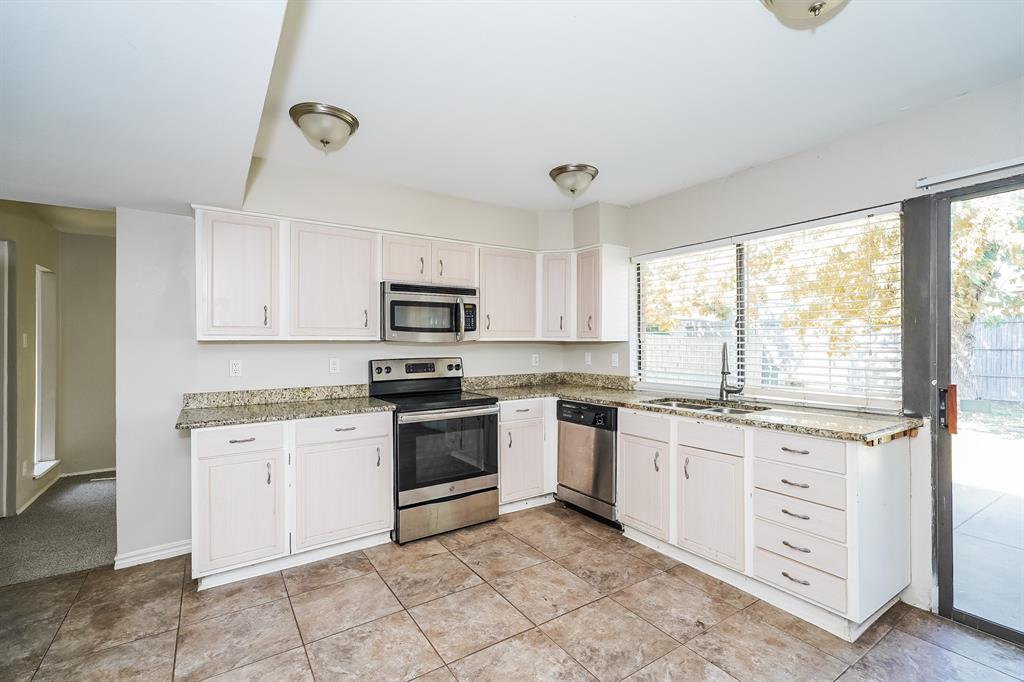 Parkwood Estates - Residential Lease