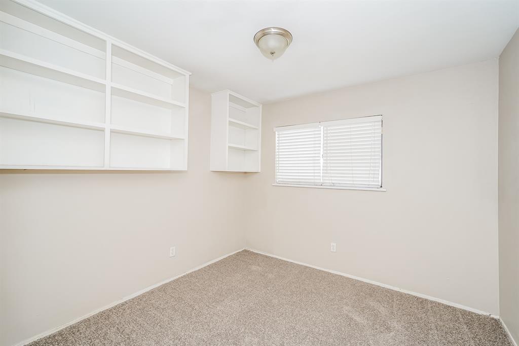 Parkwood Estates - Residential Lease