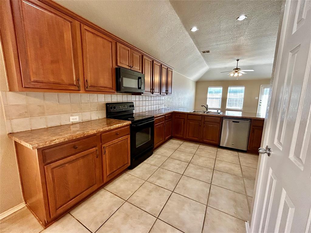 409 Mystic River Trail