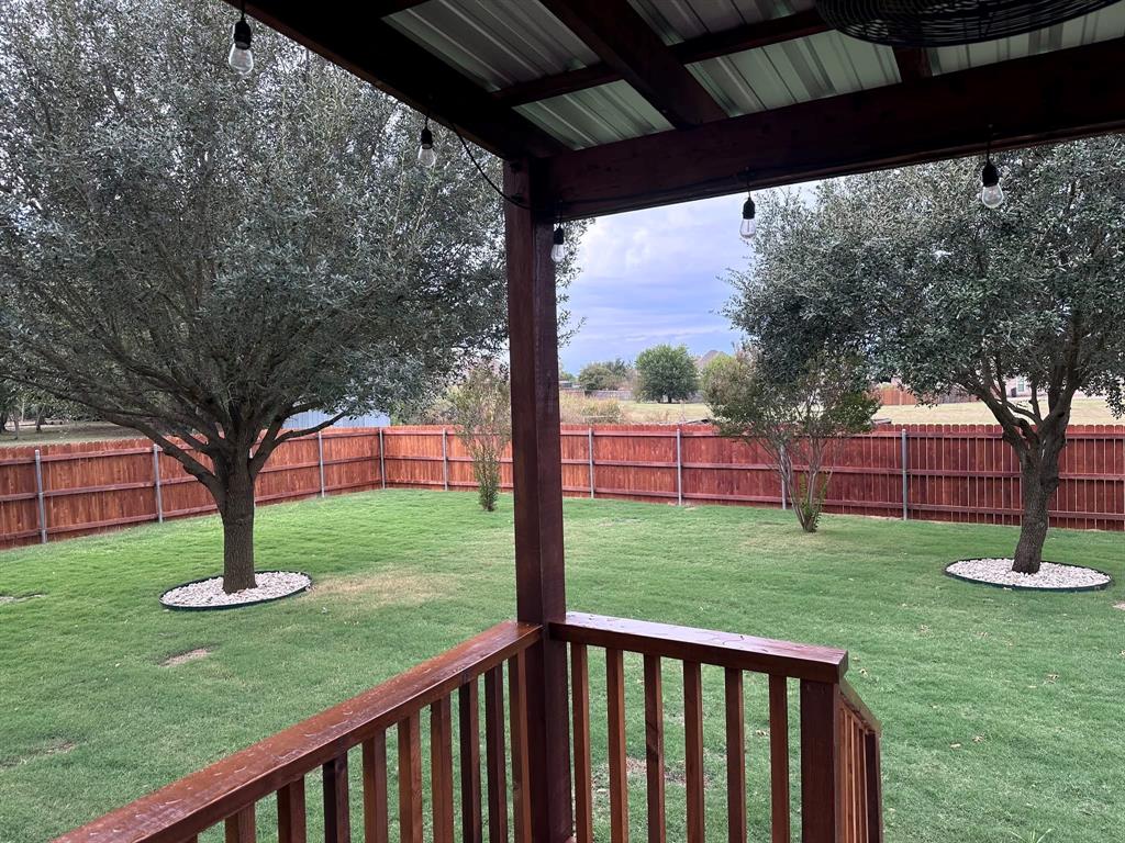744 N Old Robinson Road