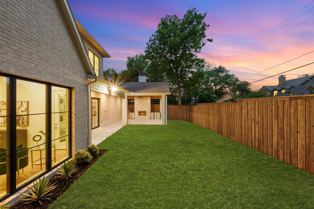 Crestmanor Estates - Residential
