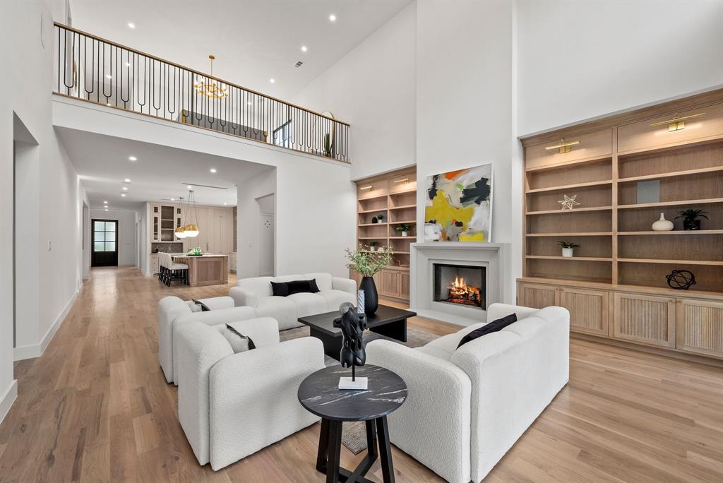 Crestmanor Estates - Residential