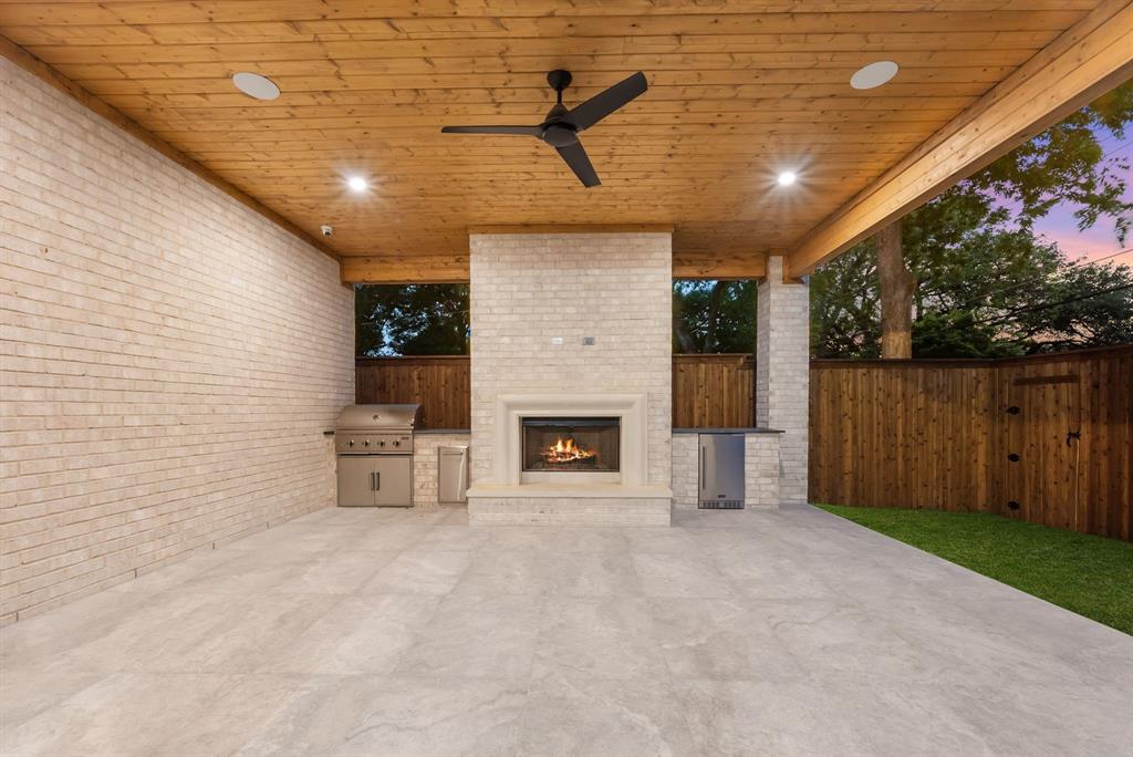 Crestmanor Estates - Residential