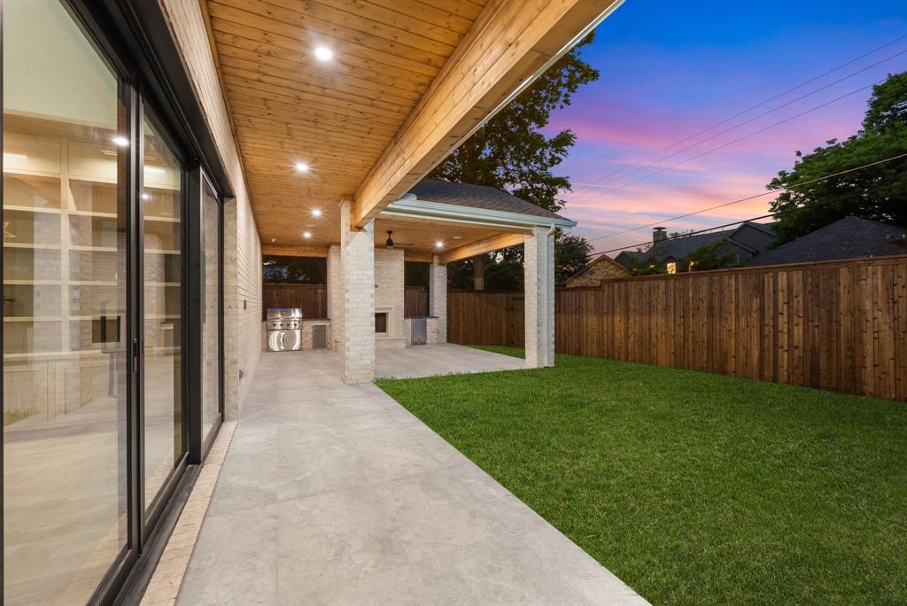 Crestmanor Estates - Residential