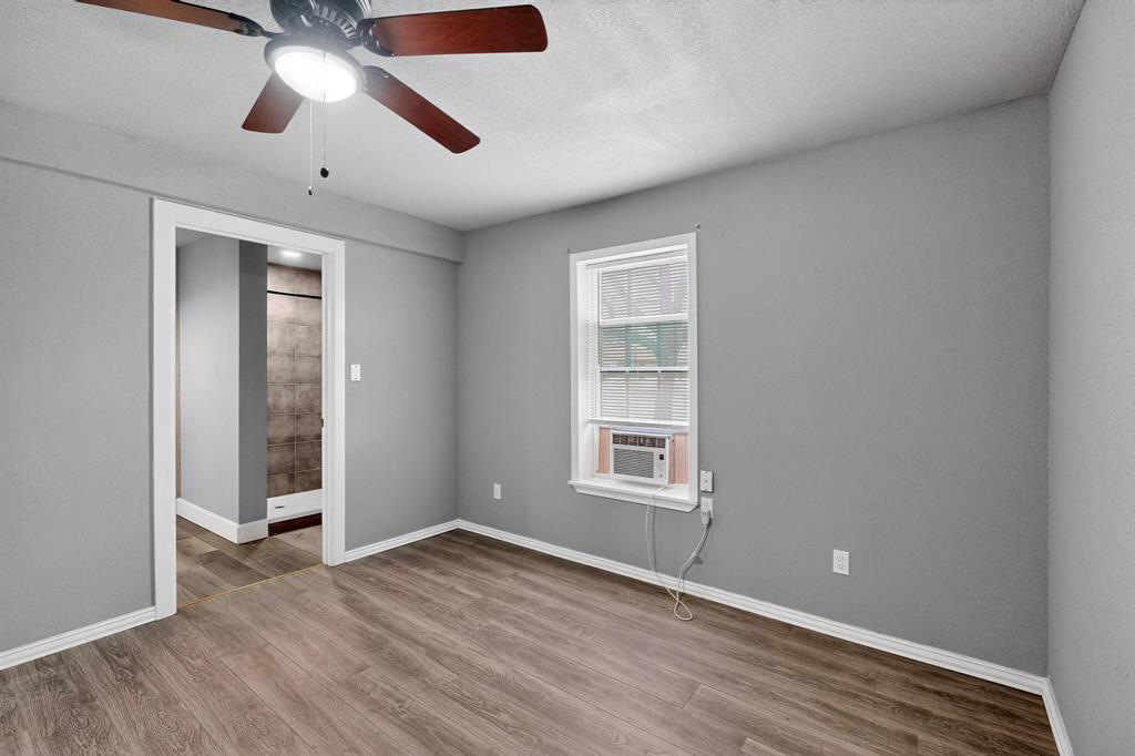 Stuard 2nd - Residential