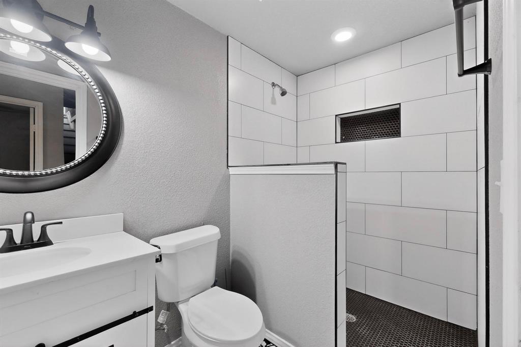 Stuard 2nd - Residential