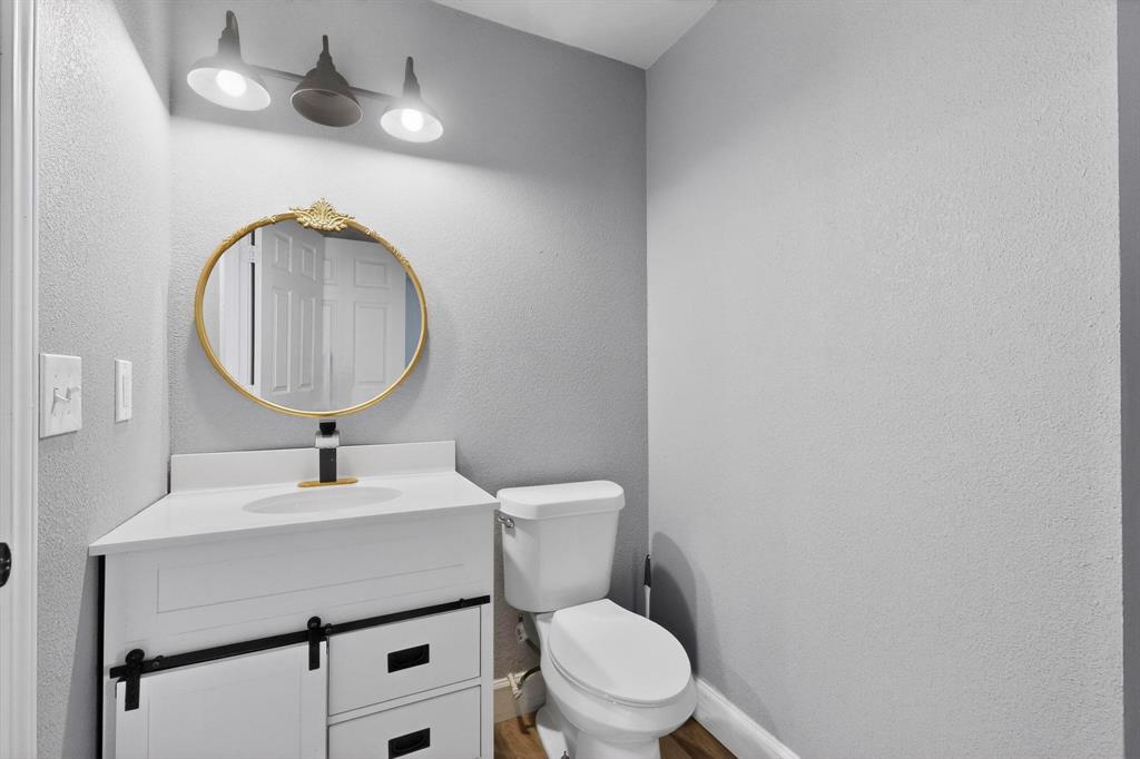 Stuard 2nd - Residential