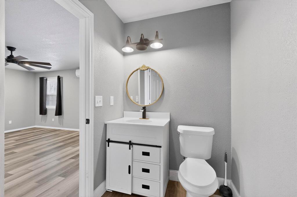 Stuard 2nd - Residential