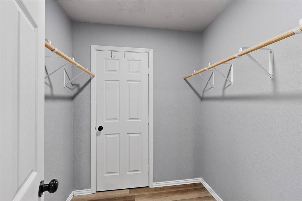 Stuard 2nd - Residential