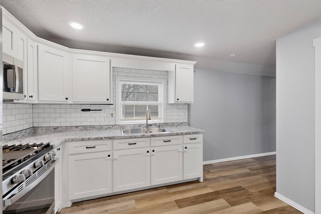 Stuard 2nd - Residential