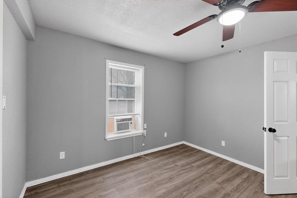 Stuard 2nd - Residential