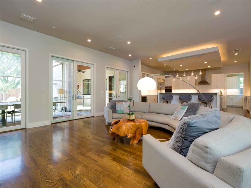 Midway Hills 05 - Residential