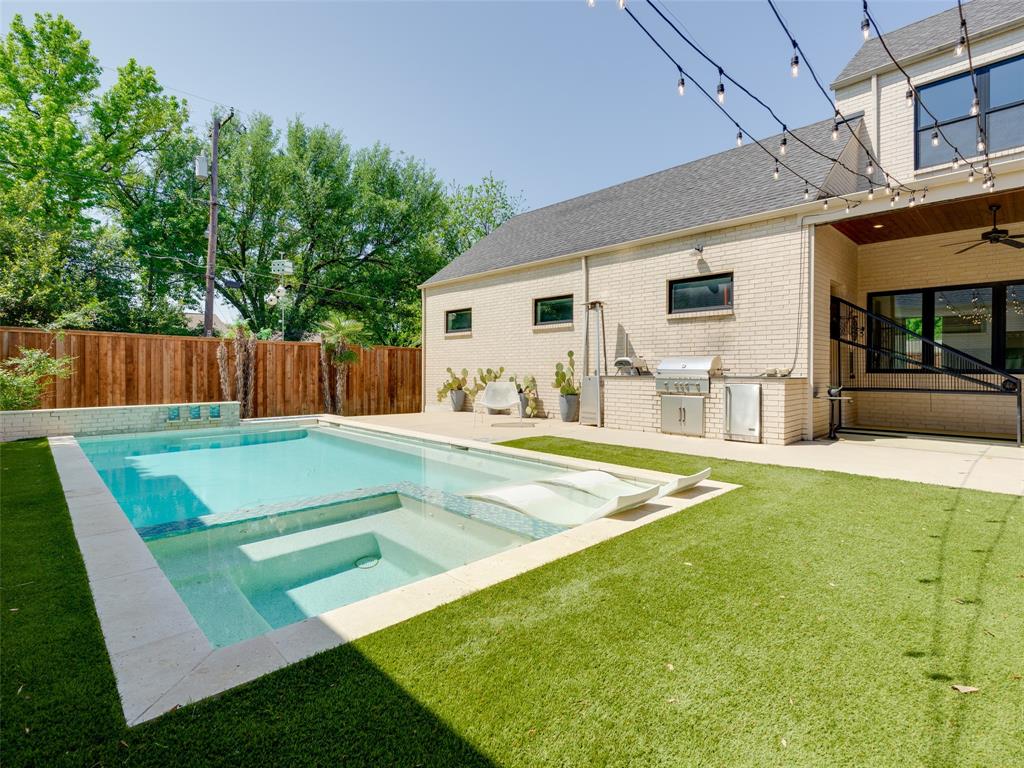 Midway Hills 05 - Residential