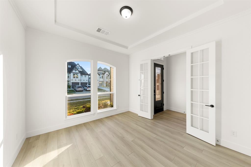 2624 S Shadybrook Drive