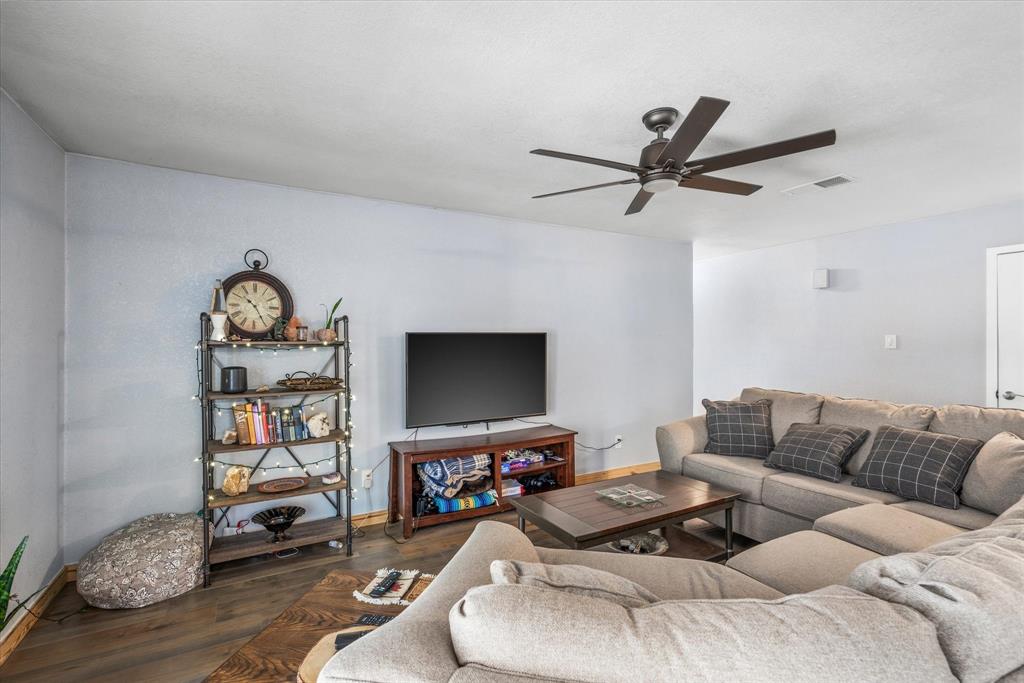 M Ep & P Rr - Residential