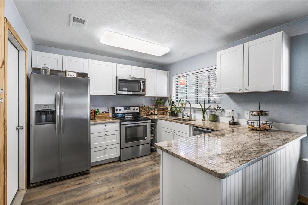 M Ep & P Rr - Residential