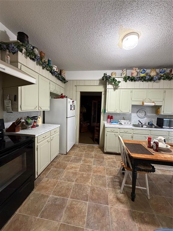 W A Kendrick - Residential