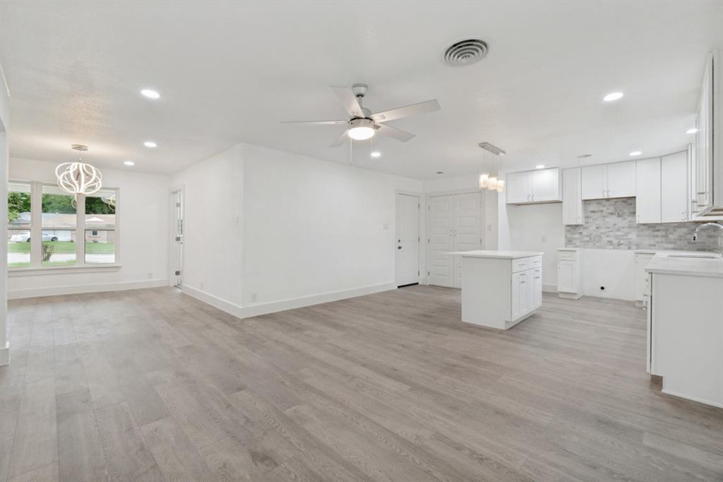Singing Hills - Residential