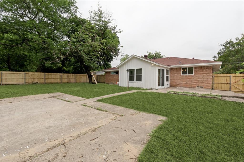 Singing Hills - Residential