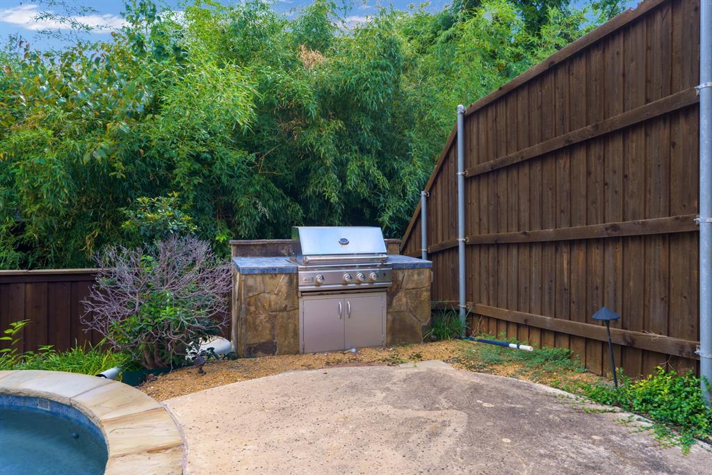 Enclave At Bluffview - Residential