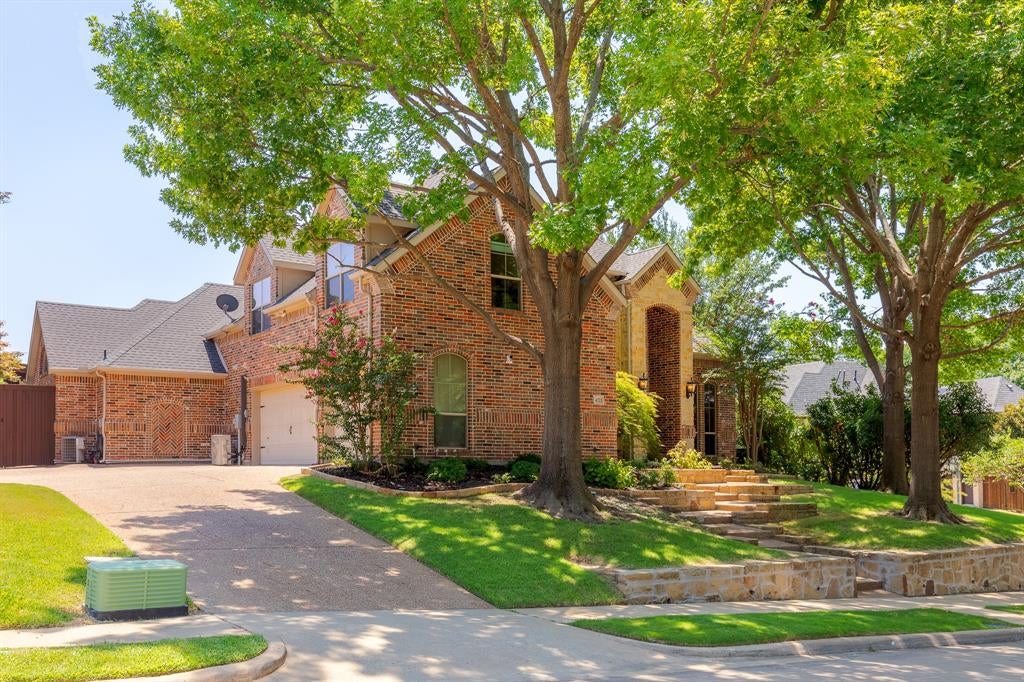4321 Landsdowne Drive