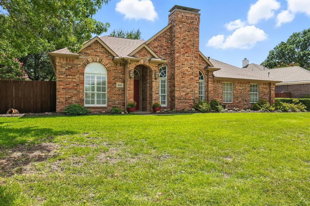 1501 Whitney Lane