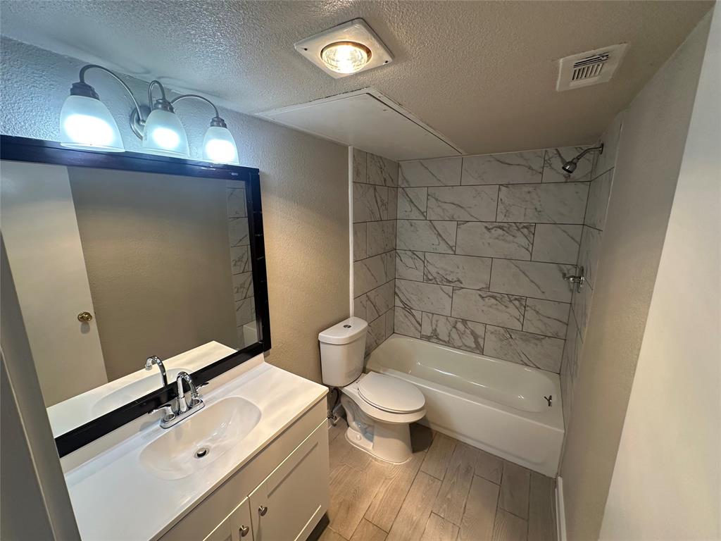 Two Worlds Rev - Residential