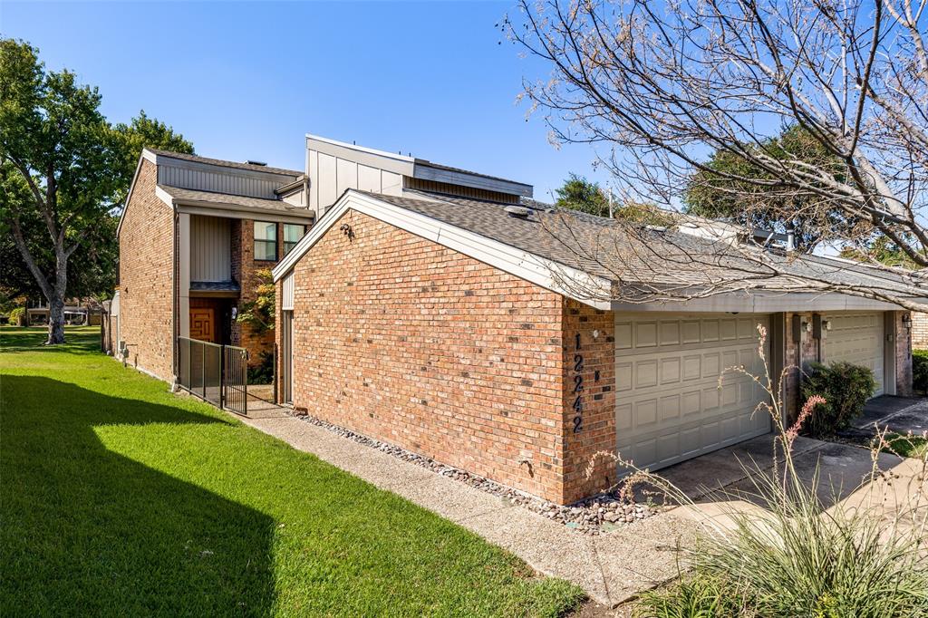 12242 Montego Plaza