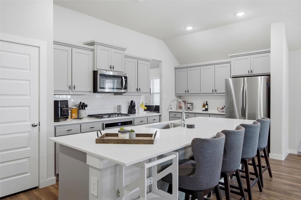 6216 Tawakoni Lane