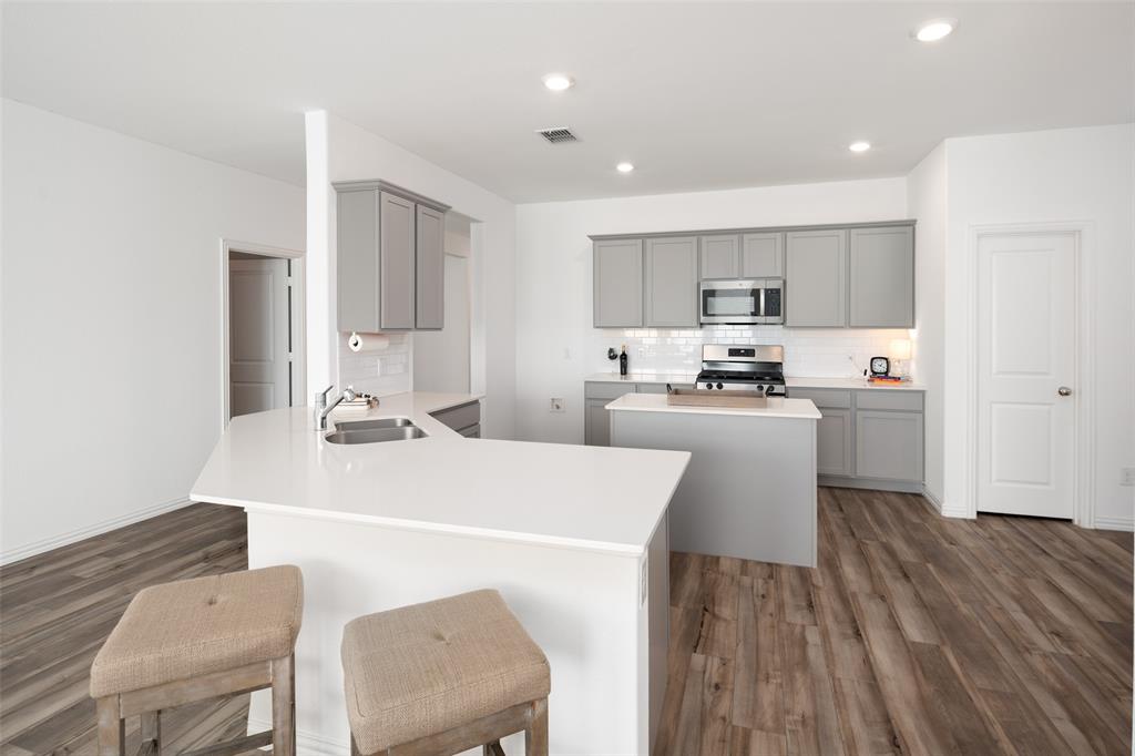 Avery Pointe #1 - Residential