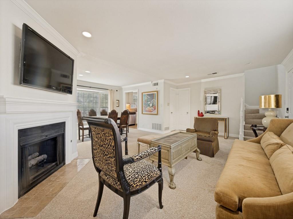 4115 Glenwick Lane
