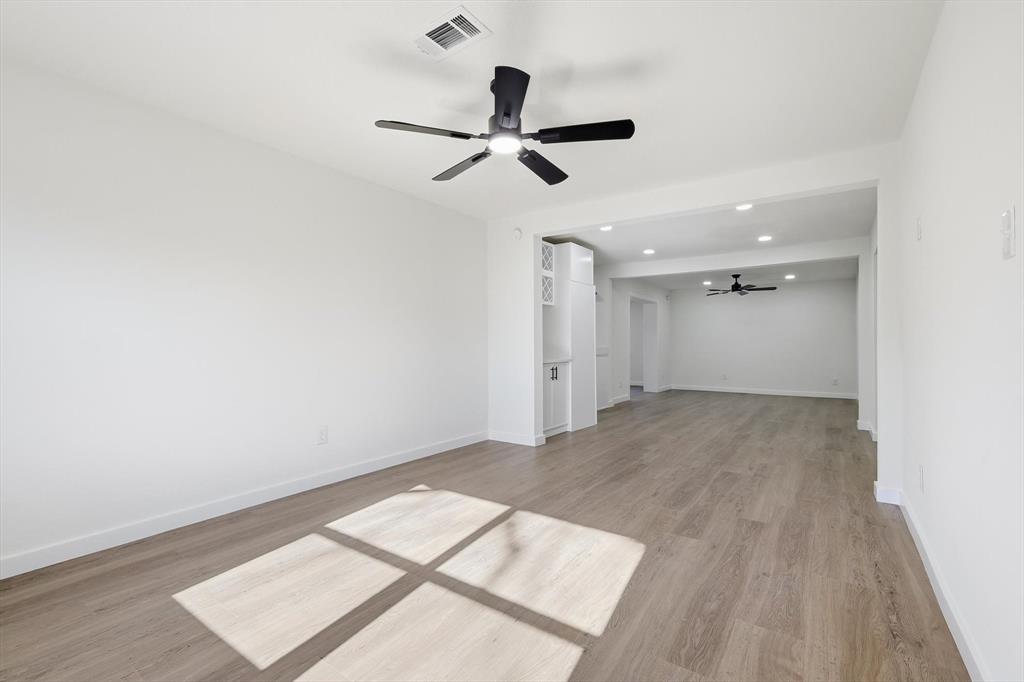 Singing Hills - Residential