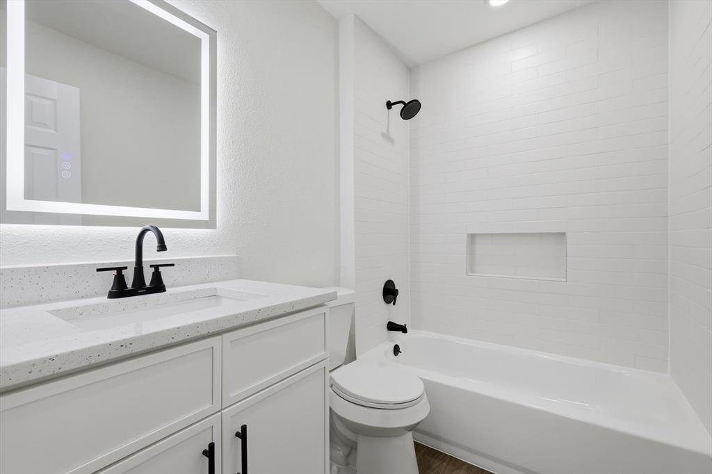 Singing Hills - Residential