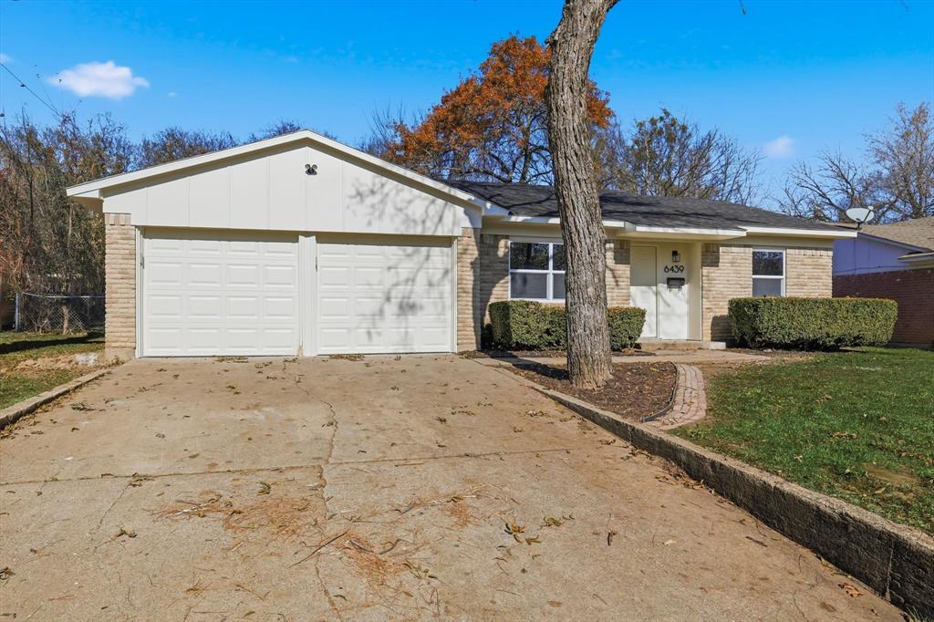 Singing Hills - Residential