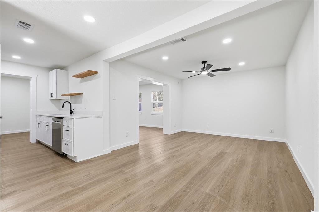 Singing Hills - Residential