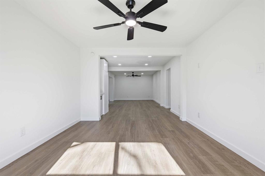 Singing Hills - Residential