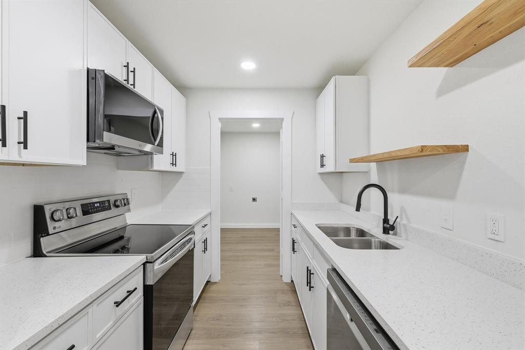 Singing Hills - Residential