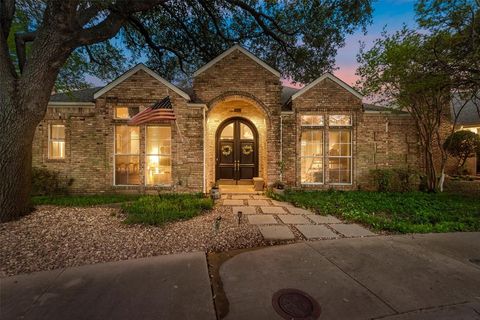 Single Family Residence in Dallas TX 14003 Highmark Square.jpg