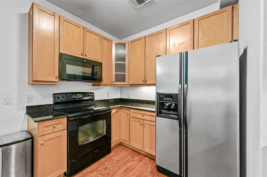 Wedglea Crk - Residential Lease