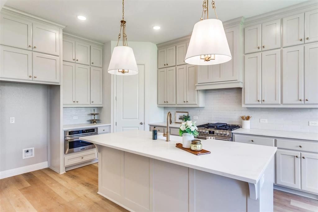 Photo of 274 Observation Drive N, Aledo, TX 76008 (MLS # 21215227)