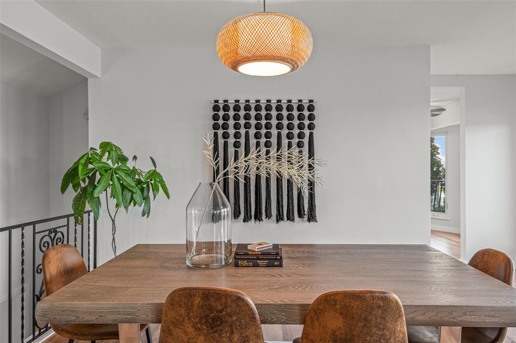 Twenty In Trophy - Residential