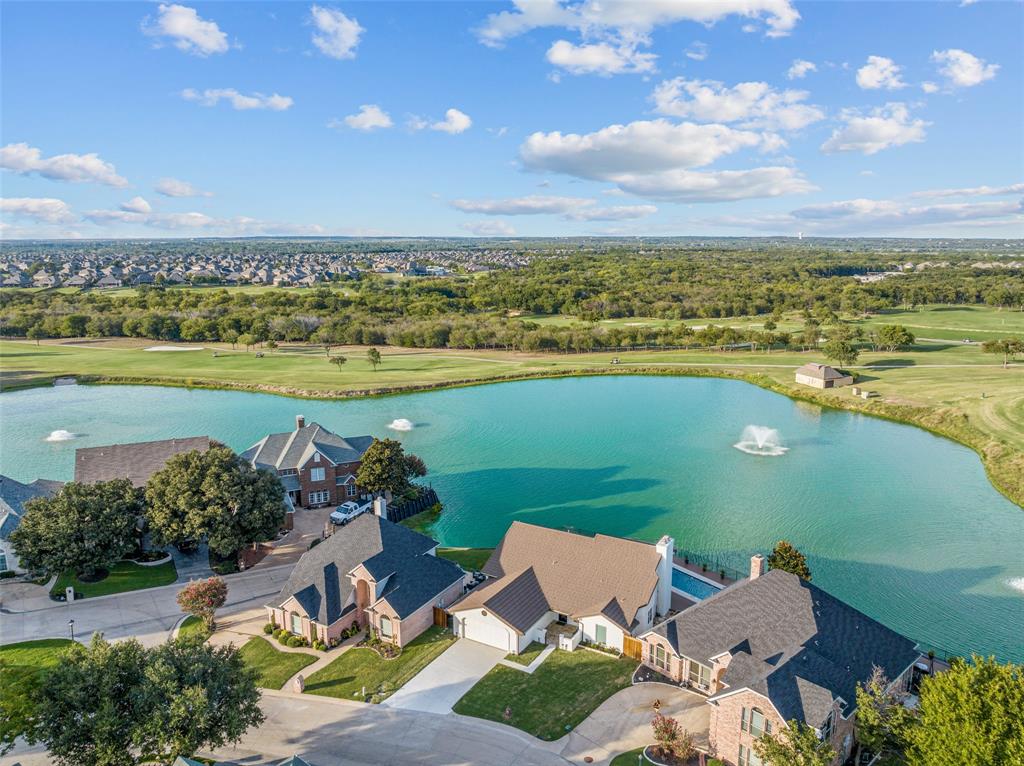 Twenty In Trophy - Residential