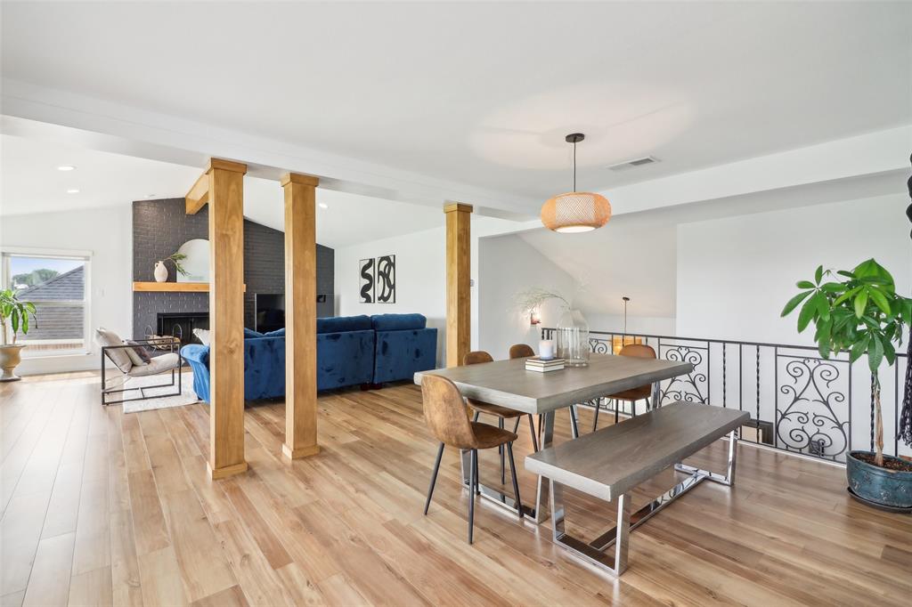 Twenty In Trophy - Residential