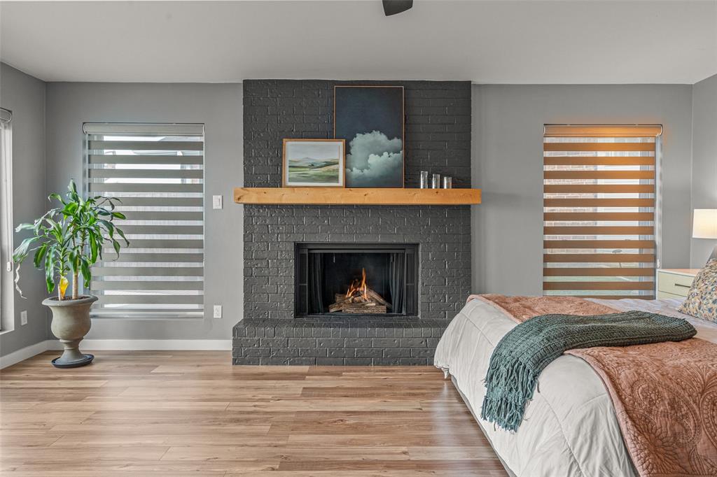 Twenty In Trophy - Residential