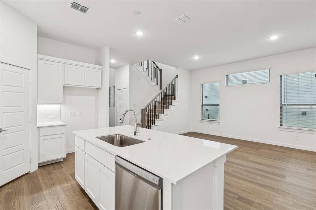 Cross Creek Meadows - Residential