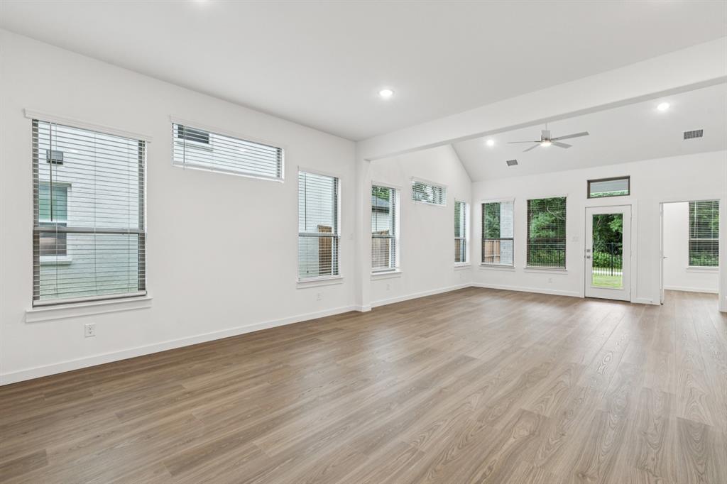 Cross Creek Meadows - Residential