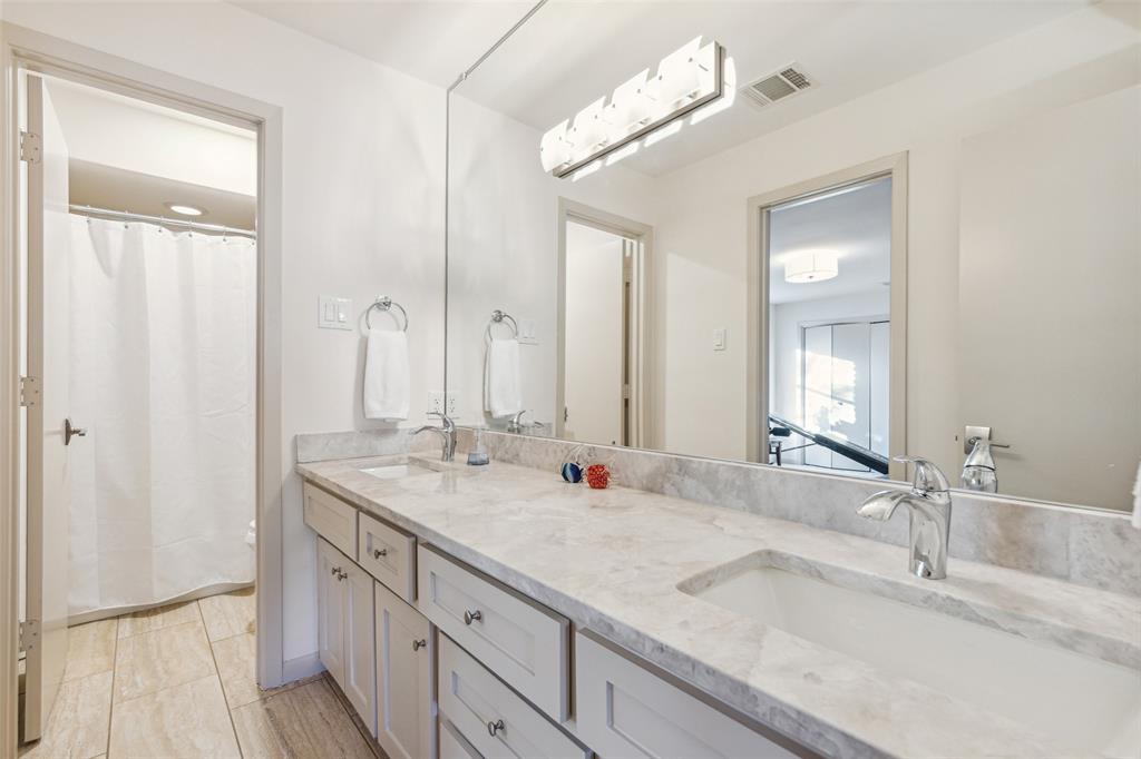 Chateau Blois - Residential